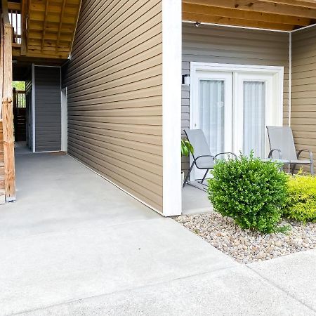 Appartement Full Kitchen,King,W/D,Netflix,2 Smart Tvs,Parking à Louisville-Jefferson County Extérieur photo