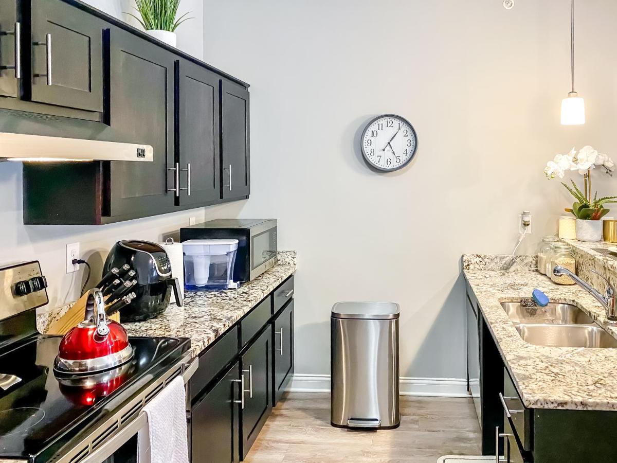 Appartement Full Kitchen,King,W/D,Netflix,2 Smart Tvs,Parking à Louisville-Jefferson County Extérieur photo