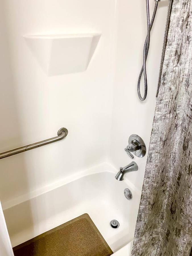 Appartement Full Kitchen,King,W/D,Netflix,2 Smart Tvs,Parking à Louisville-Jefferson County Extérieur photo